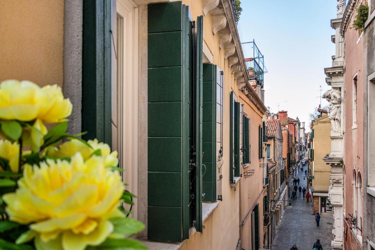 Doge'S Pantheon & St.Mark School In Hidden Venice Exterior photo